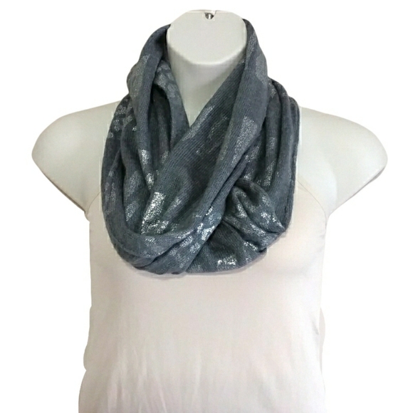 ☆☆SOLD☆☆ Express Animal Print Shimmer Infinity Scarf - Picture 1 of 8